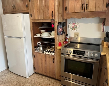 505 Granada Avenue - Photo Thumbnail 5