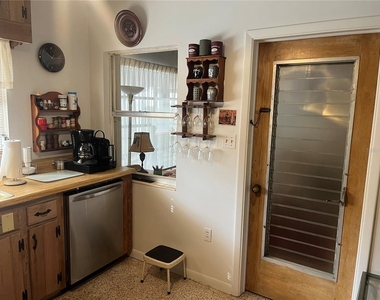 505 Granada Avenue - Photo Thumbnail 7