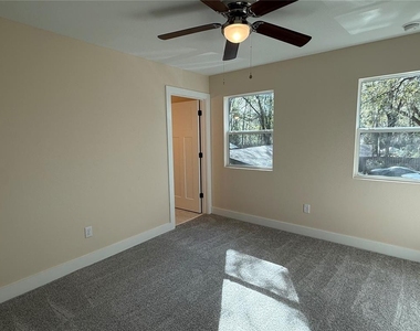 4409 Nw 31st Avenue - Photo Thumbnail 14