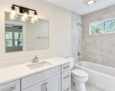 4409 Nw 31st Avenue - Photo Thumbnail 12