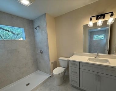 4409 Nw 31st Avenue - Photo Thumbnail 20