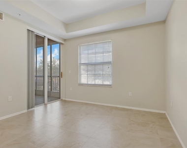 9025 Colby Drive - Photo Thumbnail 9