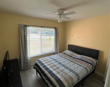 2105 Atwater Drive - Photo Thumbnail 16