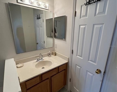 2105 Atwater Drive - Photo Thumbnail 13