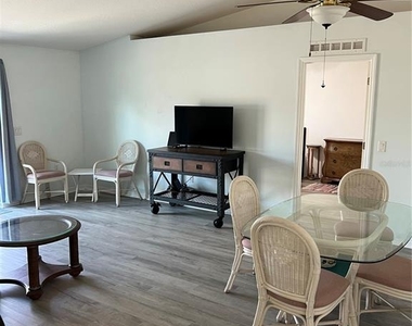 2105 Atwater Drive - Photo Thumbnail 7