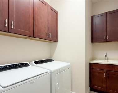 4610 Royal Dornoch Circle - Photo Thumbnail 33