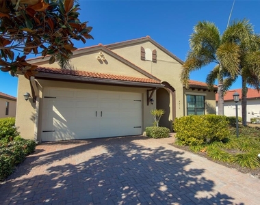 4610 Royal Dornoch Circle - Photo Thumbnail 2
