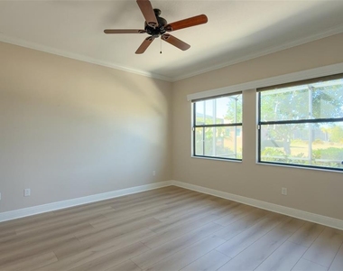 4610 Royal Dornoch Circle - Photo Thumbnail 17
