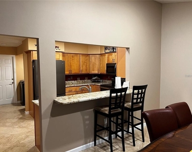 5581 Golf Pointe Drive - Photo Thumbnail 9