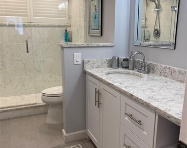 2675 Gulf Of Mexico Drive - Photo Thumbnail 12