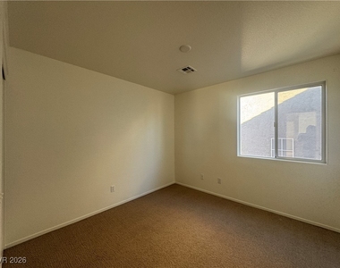 1703 Paradise Reef Avenue - Photo Thumbnail 31