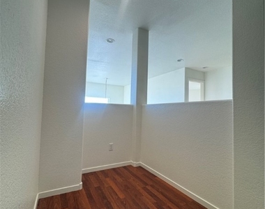 1703 Paradise Reef Avenue - Photo Thumbnail 25