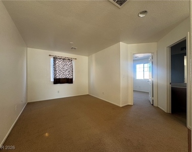 1703 Paradise Reef Avenue - Photo Thumbnail 23