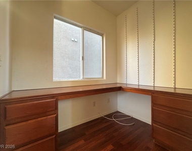 1703 Paradise Reef Avenue - Photo Thumbnail 13