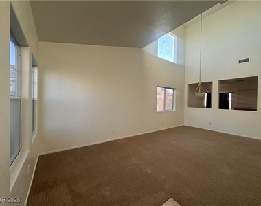 1703 Paradise Reef Avenue - Photo Thumbnail 4