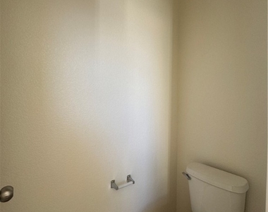 1703 Paradise Reef Avenue - Photo Thumbnail 39