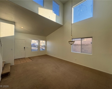 1703 Paradise Reef Avenue - Photo Thumbnail 6