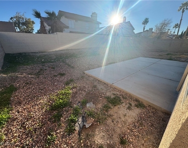 7447 Palermo Avenue - Photo Thumbnail 21