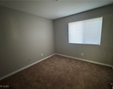 7447 Palermo Avenue - Photo Thumbnail 13