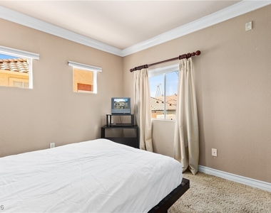 210 E Flamingo Road - Photo Thumbnail 14