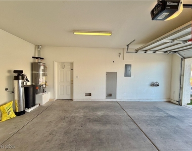 3889 Palm Island Court - Photo Thumbnail 33