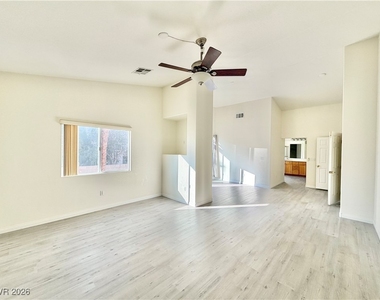 3889 Palm Island Court - Photo Thumbnail 16