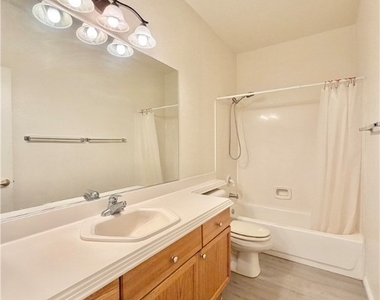 3889 Palm Island Court - Photo Thumbnail 12
