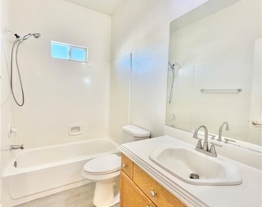 3889 Palm Island Court - Photo Thumbnail 28