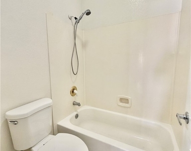 3889 Palm Island Court - Photo Thumbnail 23