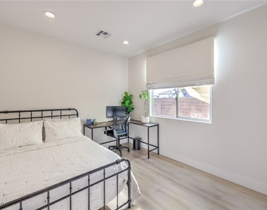 5404 Avent Ferry Street - Photo Thumbnail 19