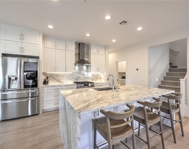 5404 Avent Ferry Street - Photo Thumbnail 8