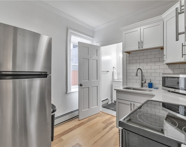 617 Niagara Street - Photo Thumbnail 10