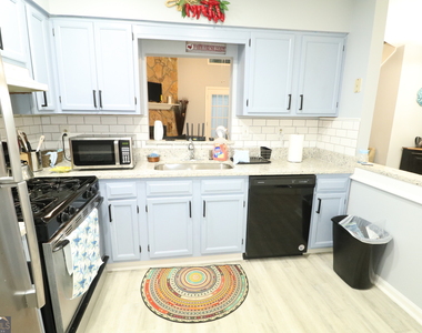933 Ohara Drive - Photo Thumbnail 23