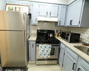 933 Ohara Drive - Photo Thumbnail 45