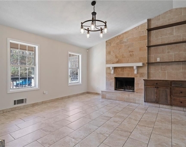 3323 Old Oaks Road - Photo Thumbnail 14