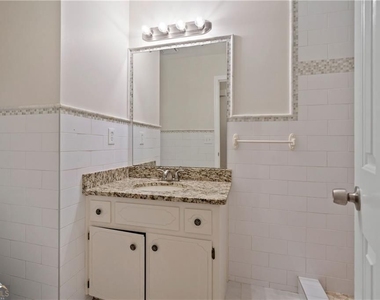 3323 Old Oaks Road - Photo Thumbnail 12
