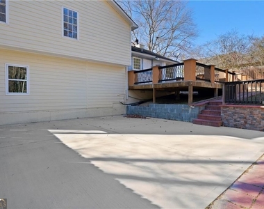 3323 Old Oaks Road - Photo Thumbnail 23