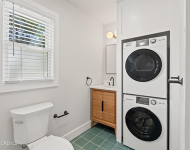 75 Grand Central Avenue - Photo Thumbnail 15