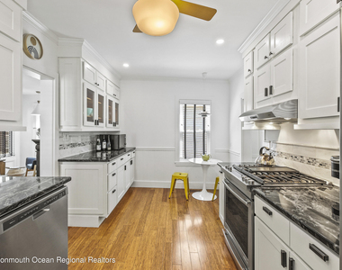 124 Heck Avenue - Photo Thumbnail 13