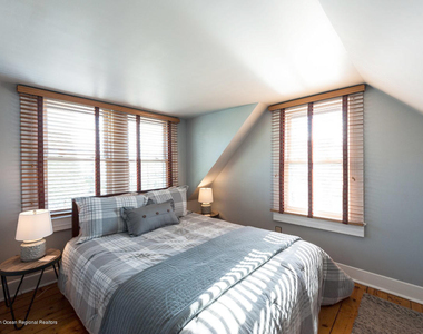 21 Surf Avenue - Photo Thumbnail 17