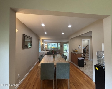187 Elmwood Road - Photo Thumbnail 11