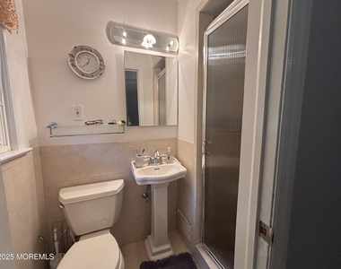187 Elmwood Road - Photo Thumbnail 18