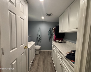187 Elmwood Road - Photo Thumbnail 12