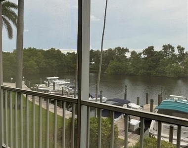 1301 E Hillsboro Boulevard - Photo Thumbnail 16