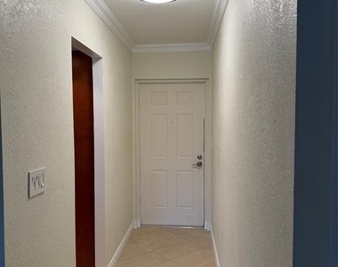 1301 E Hillsboro Boulevard - Photo Thumbnail 2