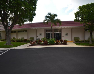 1301 E Hillsboro Boulevard - Photo Thumbnail 21