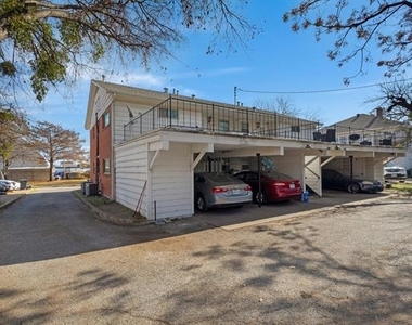 308 College Street - Photo Thumbnail 16