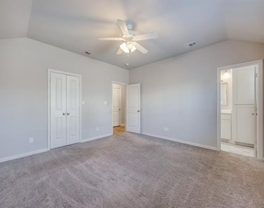 3715 Brookstone Drive - Photo Thumbnail 9