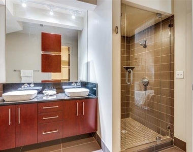 2600 W 7th Street - Photo Thumbnail 7