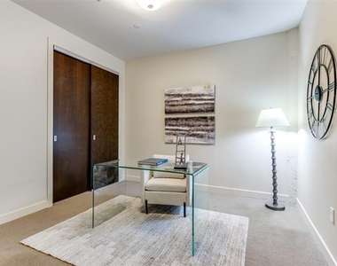 2600 W 7th Street - Photo Thumbnail 9